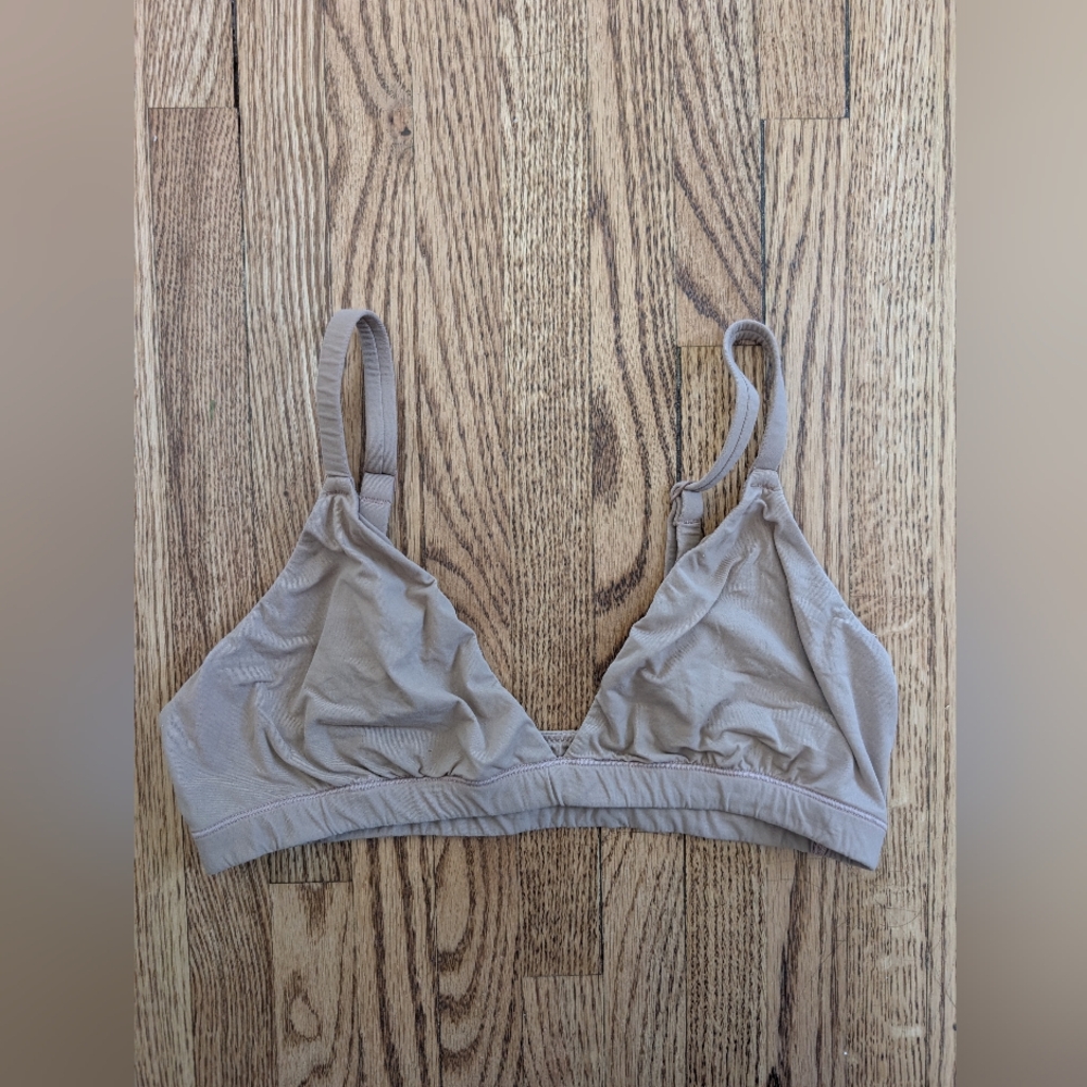 Women's SKIMS Siena Triangle Bralette Size Medium
